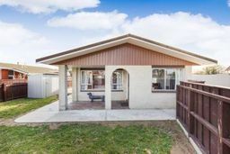  at 49 Kaimanawa Street, Kelvin Grove, Palmerston North, Manawatu / Whanganui