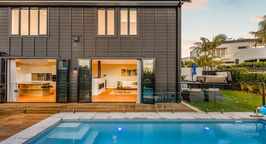  at 11 Sharon Road, Browns Bay, North Shore City, Auckland