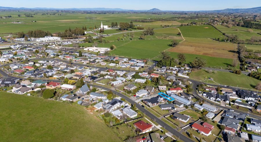  at 4/28 McKay Drive, Temple View, Hamilton, Waikato