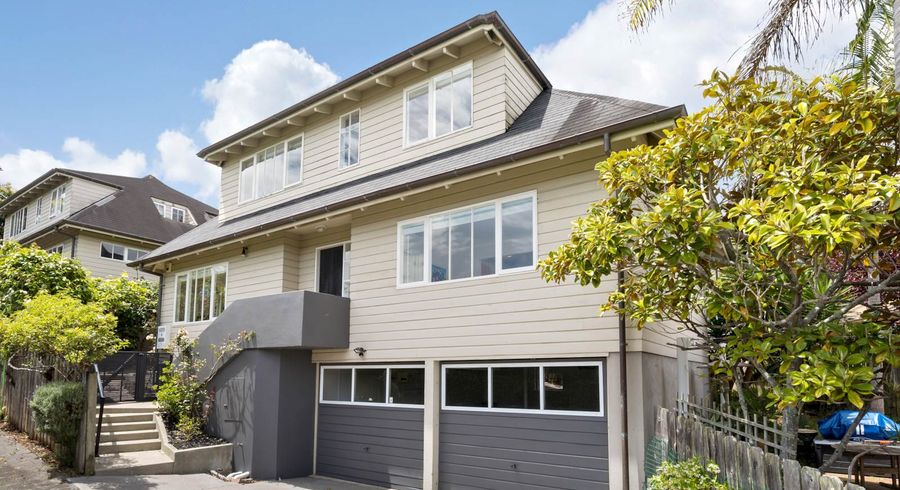  at 2/187 Upland Road, Remuera, Auckland
