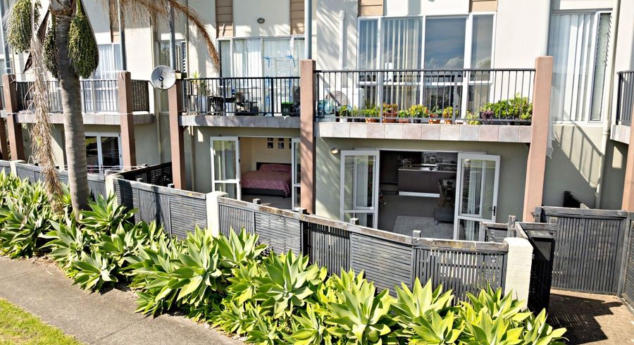  at 2/29 Haven Drive, East Tamaki, Manukau City, Auckland