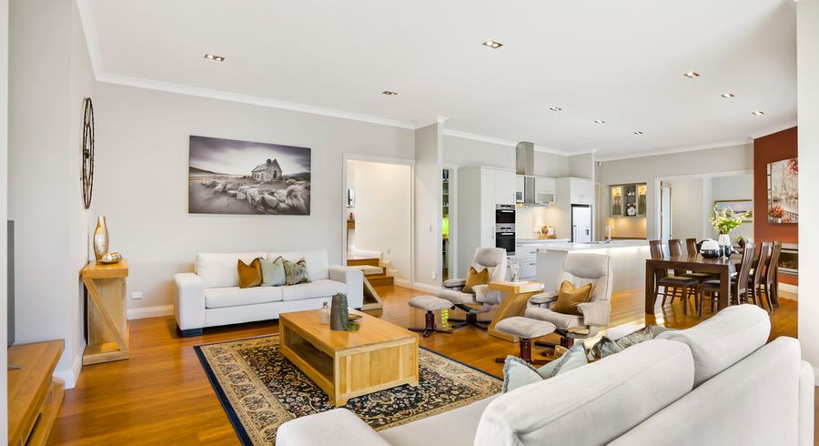  at 9 Imperial Place, Flat Bush, Auckland