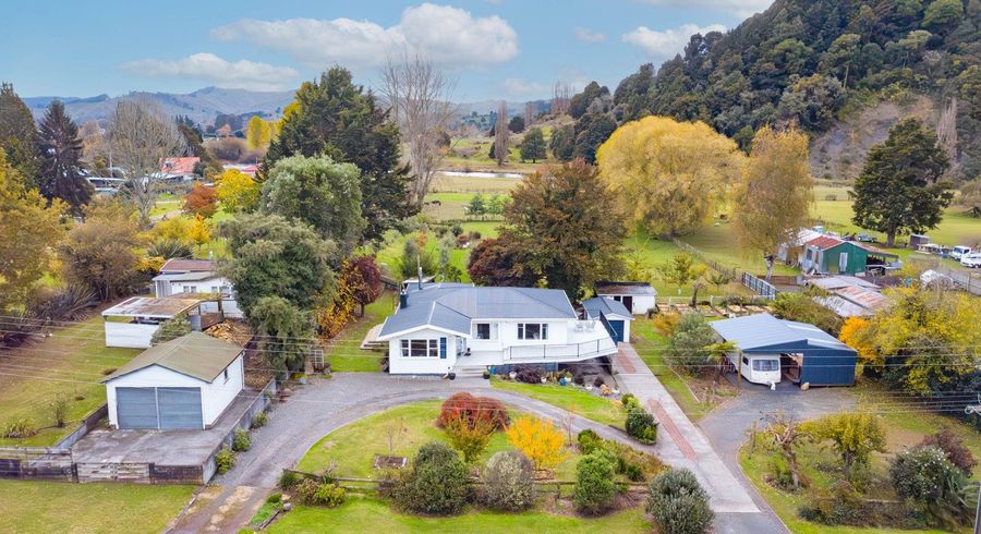  at 32 Mahoe Road, Taumarunui, Ruapehu, Manawatu / Whanganui