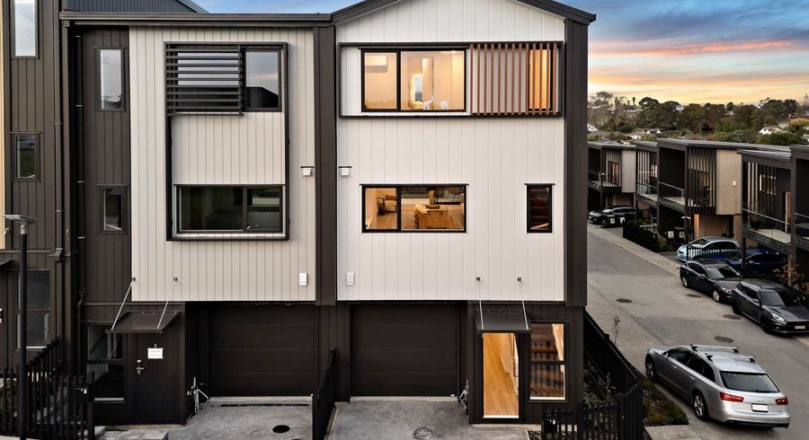  at 24 Milenio Crescent, Albany, North Shore City, Auckland