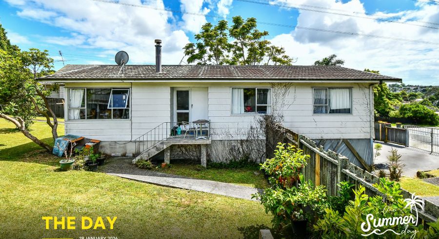  at 35 Reynella Drive, Massey, Waitakere City, Auckland