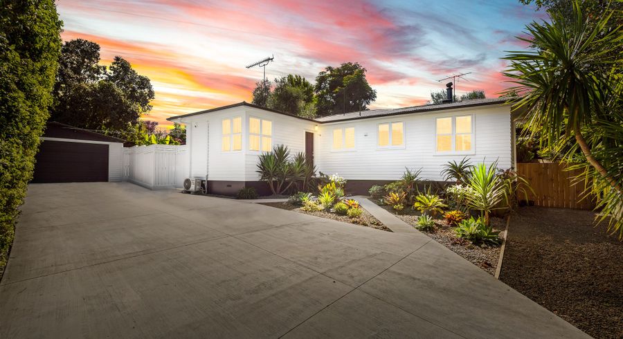 at 9 Paewai Road, Glen Eden, Auckland