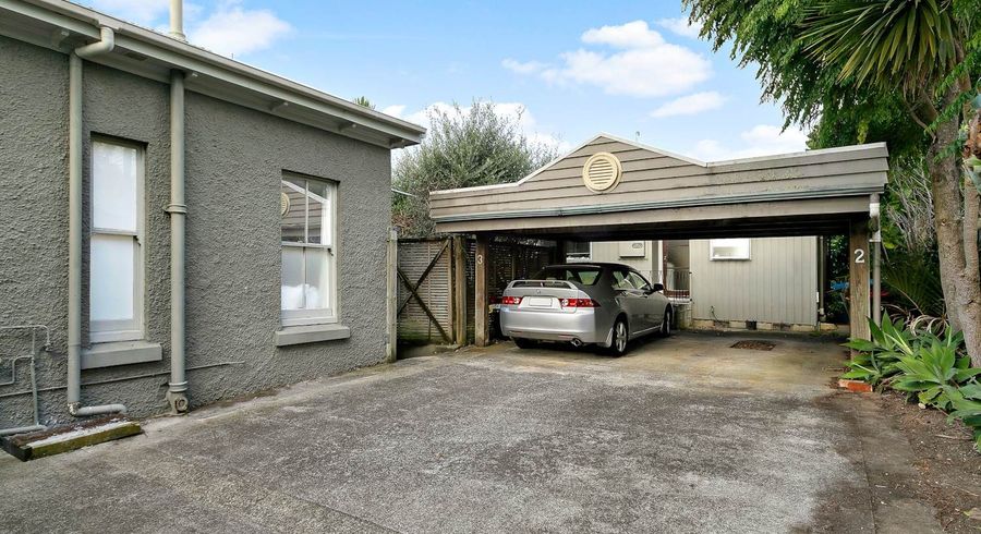  at 2/29 Mountian View Road, Morningside, Auckland City, Auckland
