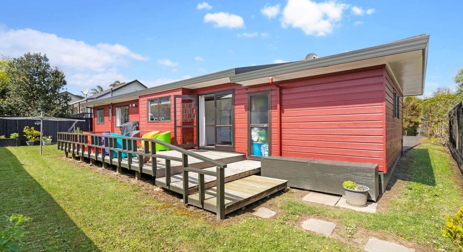  at 4/16 Evans Road, Glen Eden, Waitakere City, Auckland