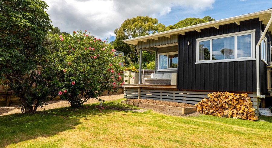  at 8 Waiata Road, Onetangi, Waiheke Island
