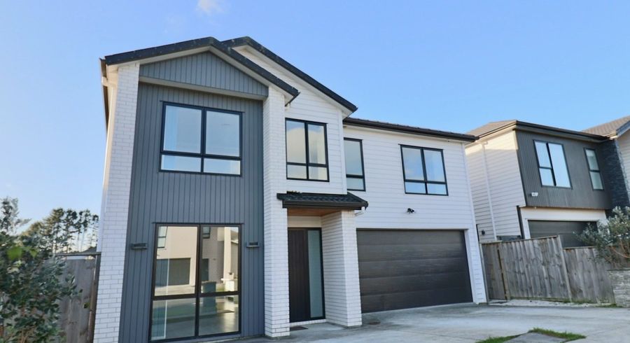  at 4 Piringa Street, Flat Bush, Manukau City, Auckland