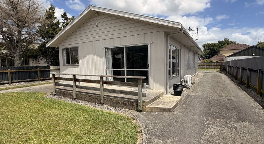  at 8 Marne Street, Hokowhitu, Palmerston North, Manawatu / Whanganui