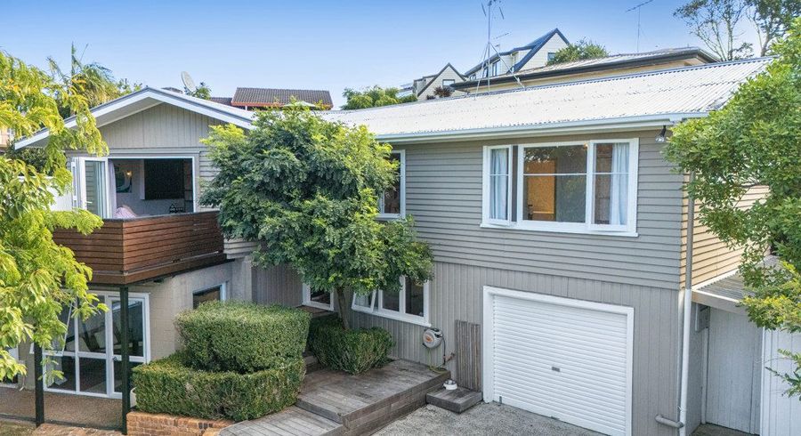  at 1/14 Roband Avenue, Glenfield, North Shore City, Auckland