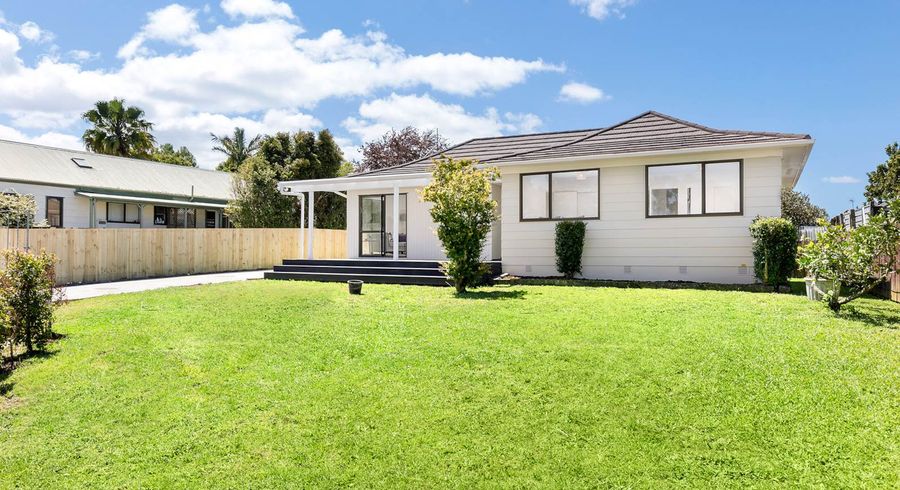  at 3 Korcula Place, Avondale, Auckland
