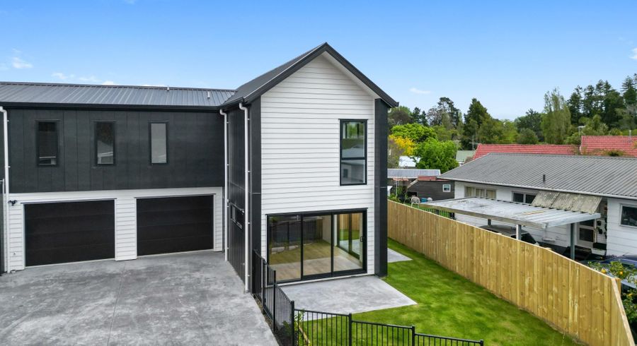  at 2/12 McEwan Place, Fitzroy, Hamilton, Waikato