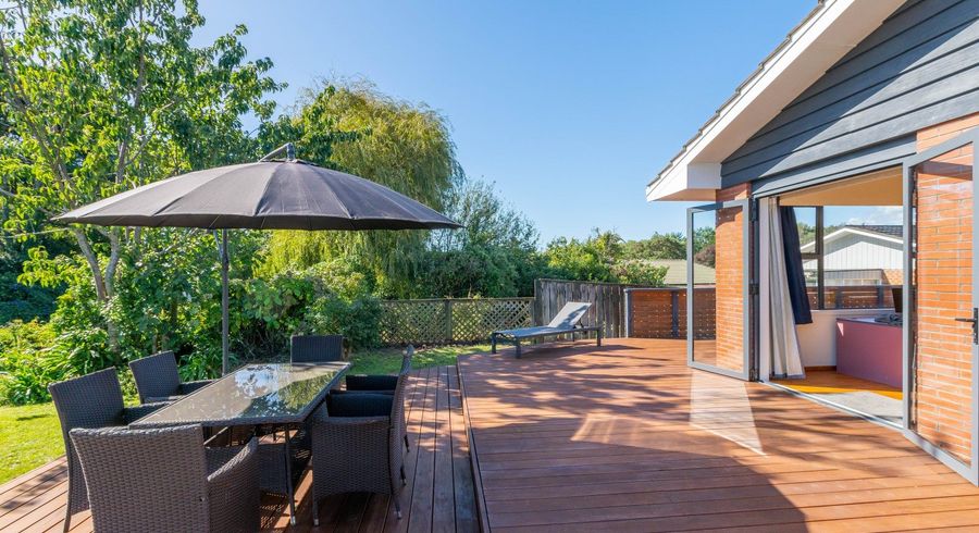  at 19 Alexander Road, Raumati Beach, Paraparaumu