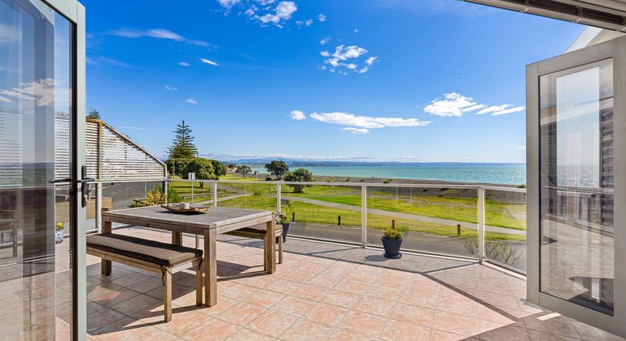  at 2 North Terrace, Westshore, Napier, Hawke's Bay