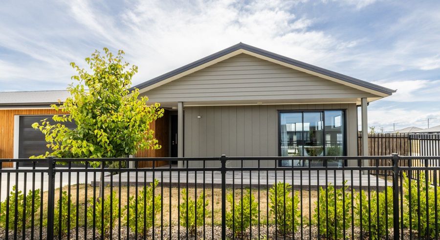  at 137 Eriksen Road, Meeanee, Napier
