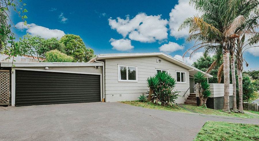  at 36 Beaudine Avenue, Glenfield, North Shore City, Auckland