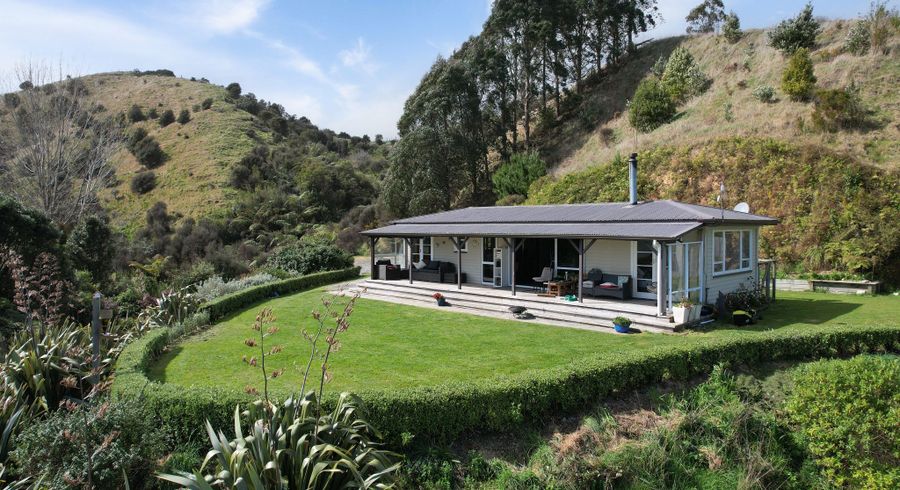  at 139 South Manakau Road, Manakau, Otaki