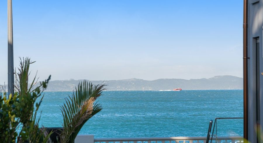  at 18A The Esplanade, Eastern Beach, Manukau City, Auckland