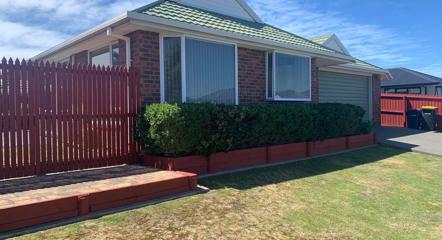  at 32 Anglesea Avenue, Parklands, Christchurch City, Canterbury