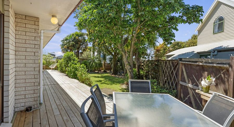  at 21 James Cook Drive, Welcome Bay, Tauranga