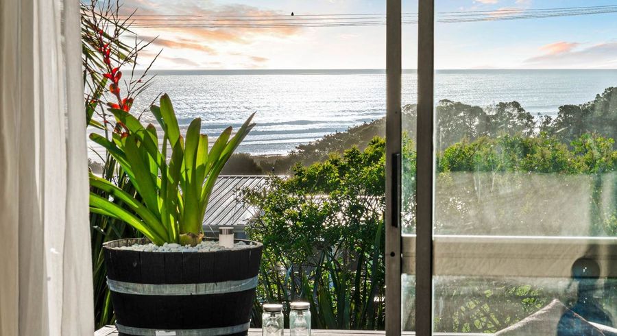  at 14 Domain Crescent, Muriwai Beach, Rodney, Auckland