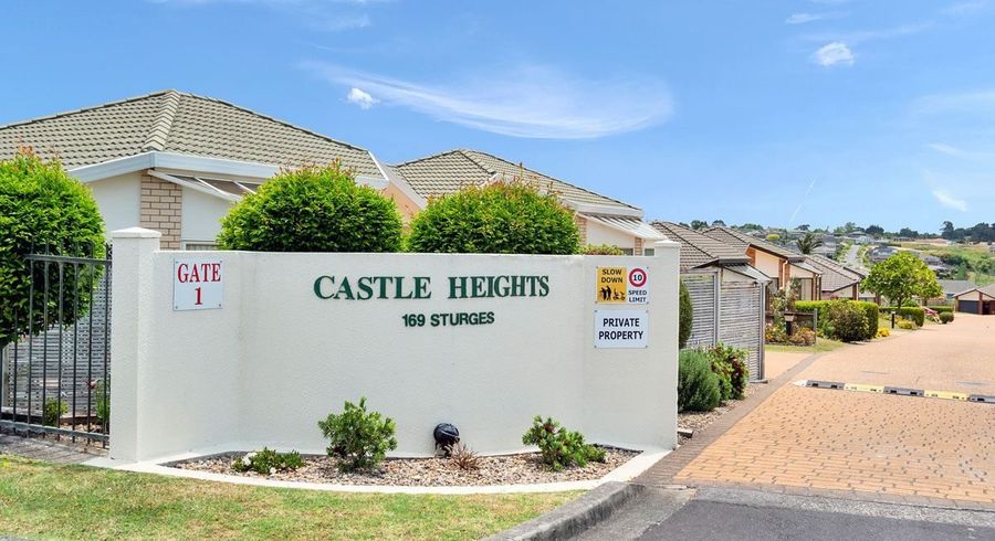  at 11/169 Sturges Road, Henderson, Waitakere City, Auckland