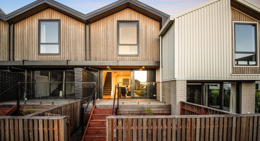  at 7/98 Walker Road, Point Chevalier, Auckland City, Auckland