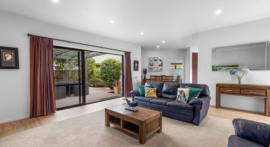  at 10 Paua Cove, Papamoa Beach, Papamoa