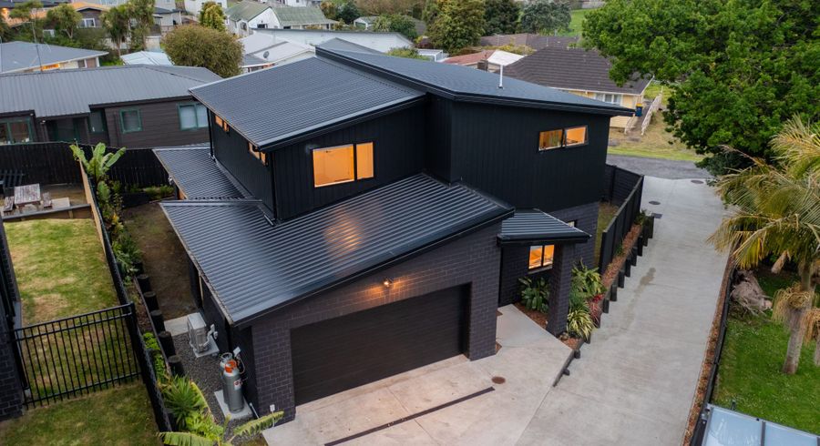  at 43B Golf Road, New Lynn, Auckland
