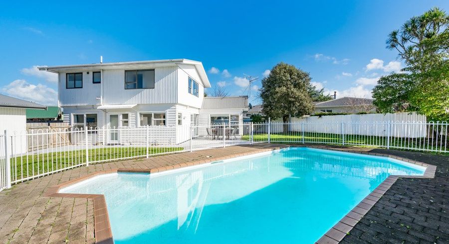  at 3 Dennis Grove, Paraparaumu Beach, Kapiti Coast, Wellington