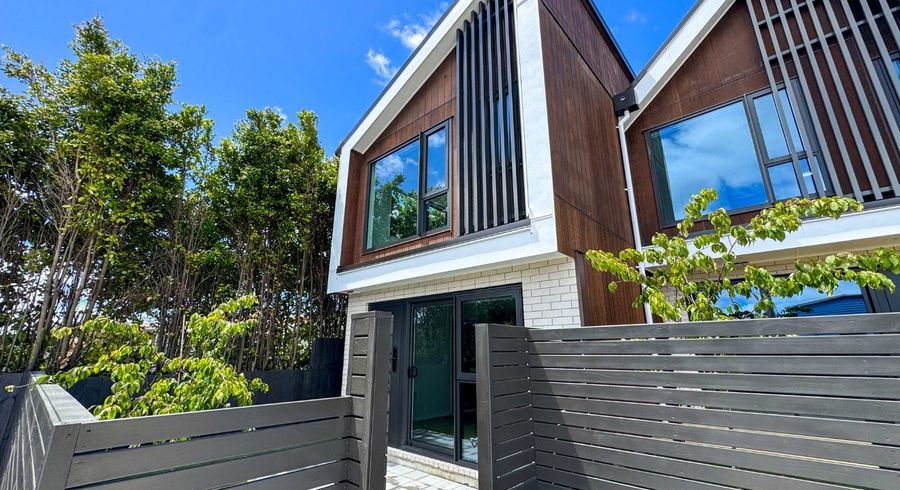  at 7/192 Methuen Road, New Windsor, Auckland City, Auckland