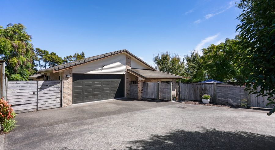  at 52B Rodney Street, Howick, Manukau City, Auckland
