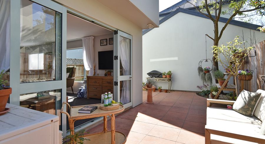  at 5/19 Longley Place, Addington, Christchurch