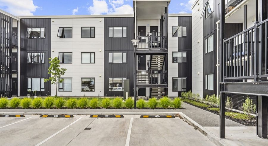  at 102/17 Vialou Street, Hamilton City Central, Hamilton, Waikato