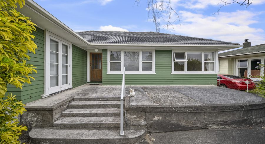  at 12 Maui Pomare Street, Blockhouse Bay, Auckland City, Auckland