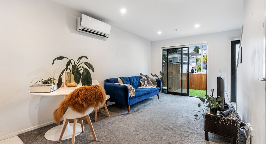  at 1/83 Vodanovich Road, Te Atatu South, Waitakere City, Auckland