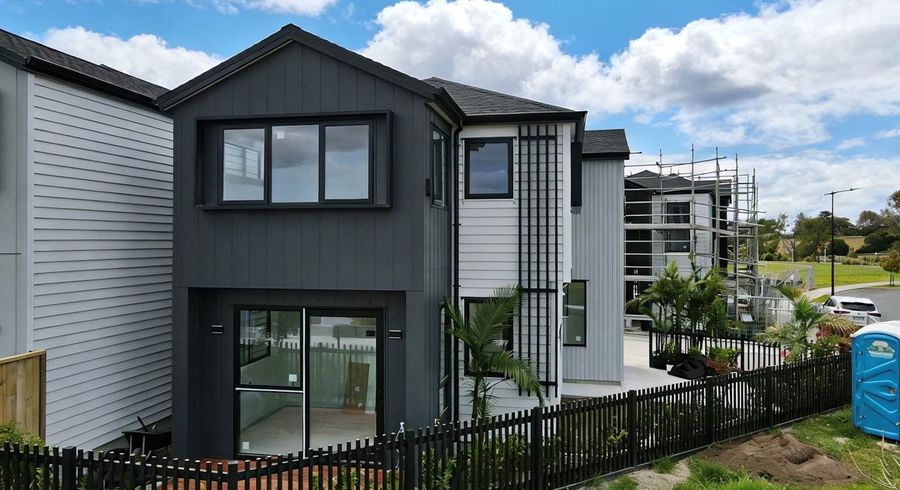  at 2 Honohono Avenue, Milldale, Rodney, Auckland