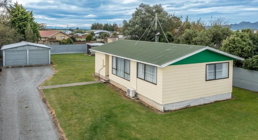  at 9 Lyndon Street, Culverden, Culverden