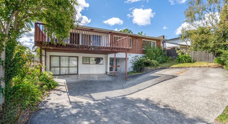  at 15 Glenmore Road, Sunnyhills, Auckland
