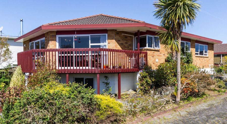  at 33F Kirby Street, Glendene, Auckland