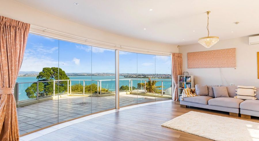  at 9 Brigantine Dr, Beach Haven, North Shore City, Auckland