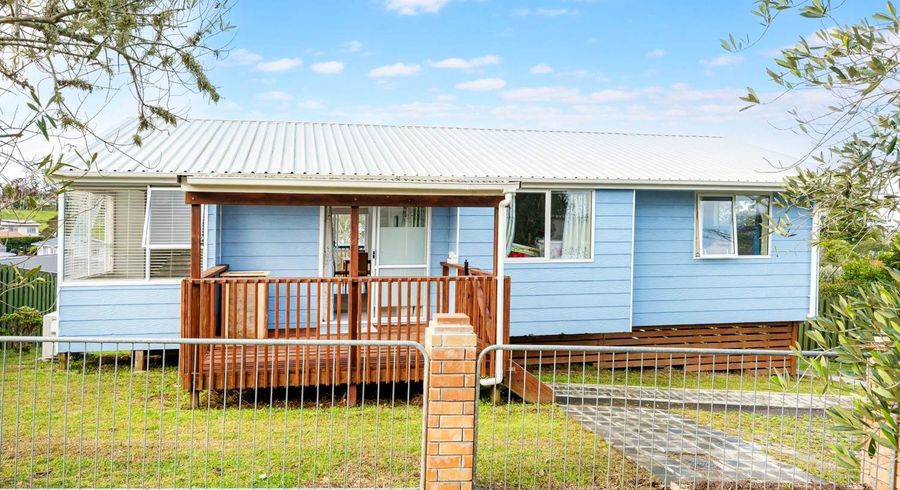  at 29 Cyril Cres, West Harbour, Waitakere City, Auckland