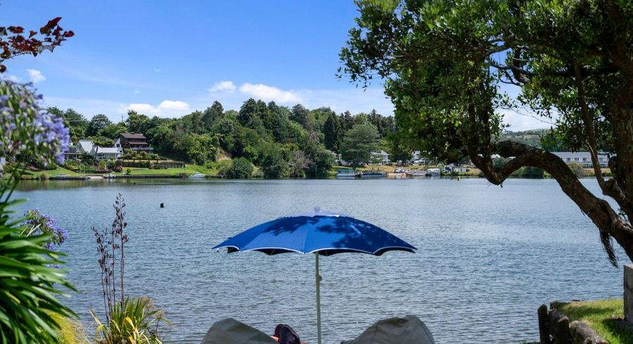  at 14 Okawa Bay Road, Okere Falls, Rotorua, Bay Of Plenty