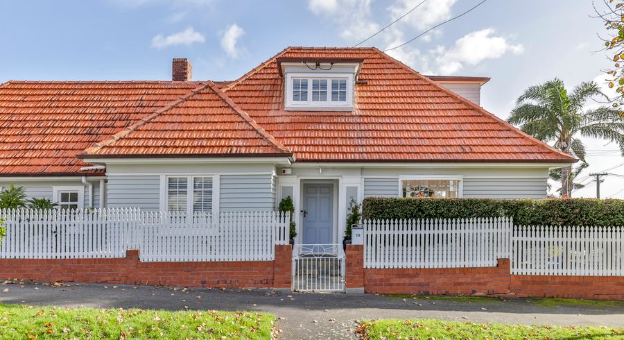  at 10 Galatea Terrace, Herne Bay, Auckland