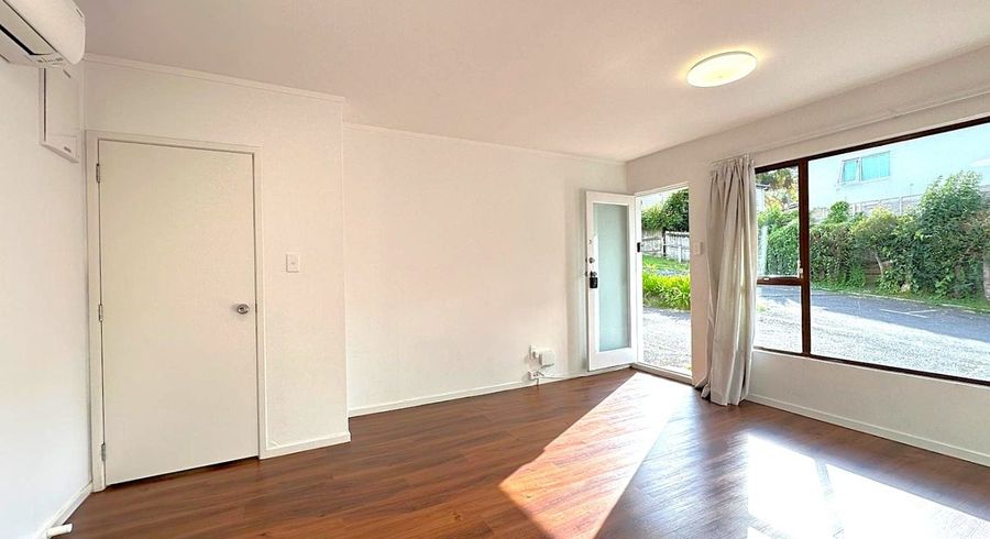  at 2/10 Hampstead Road, Sandringham, Auckland City, Auckland