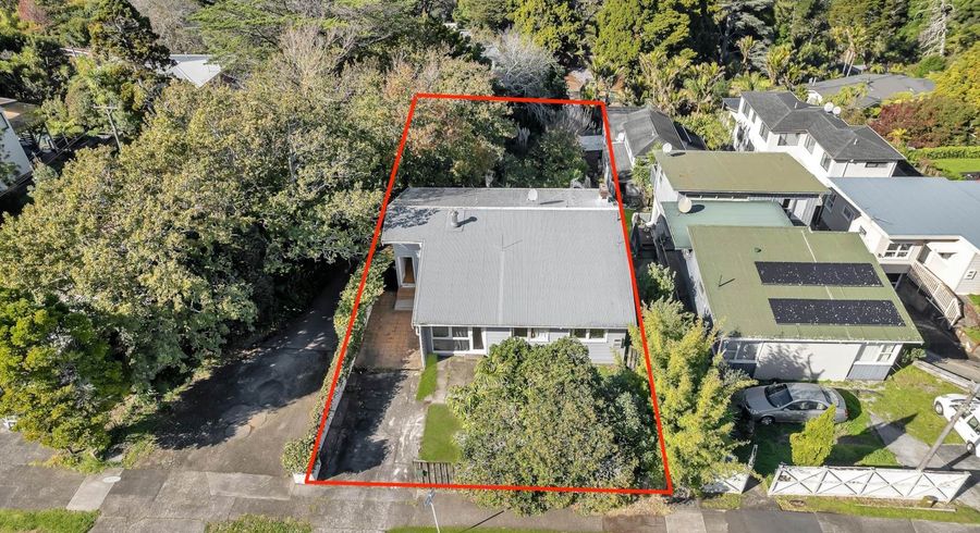  at 216 Hillsborough Road, Hillsborough, Auckland City, Auckland