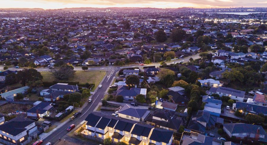 at 8C Andrew Road, Howick, Manukau City, Auckland