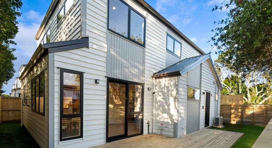  at 8A,B,C,D Deuxberry Avenue, Northcote, North Shore City, Auckland